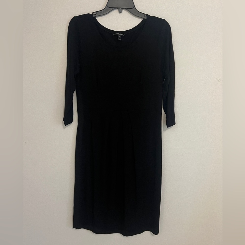 Isabella Oliver Longsleeve Maternity Dress